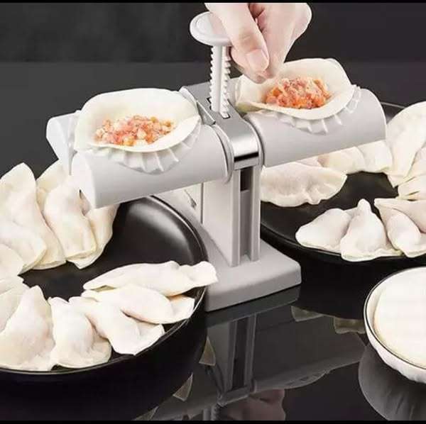 آلة عمل السمبوسه