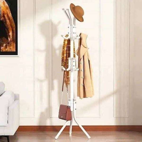 شماعة ملابس كلاسيكية معدنية